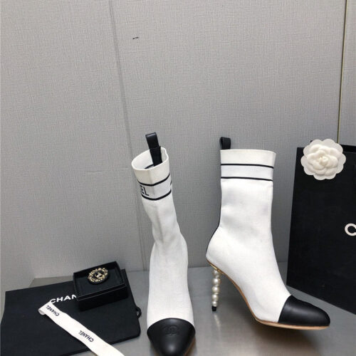 High Quality Luxury Chanel Diamond Double C Buckle Stiletto Boots – Style 85318 product detail