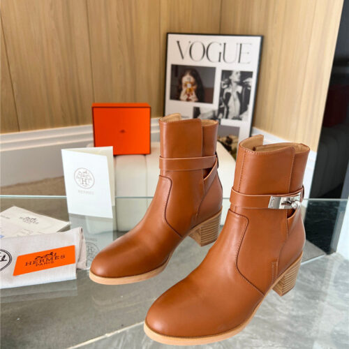 High Quality Luxury Hermes Kelly Buckle Rider Boots alternate view