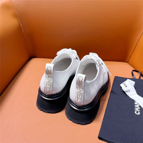 High Quality Luxury Chanel Classic Double C Letter Logo Loafers product detail