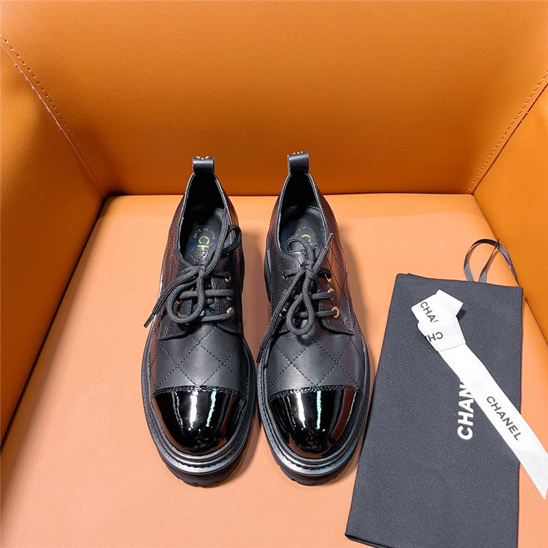 High Quality Luxury Chanel Classic Double C Letter Logo Loafers – Style 05318 product detail