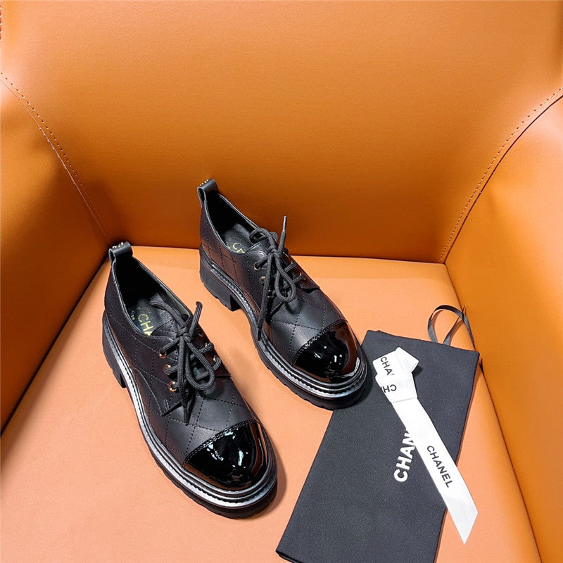 High Quality Luxury Chanel Classic Double C Letter Logo Loafers – Style 05318