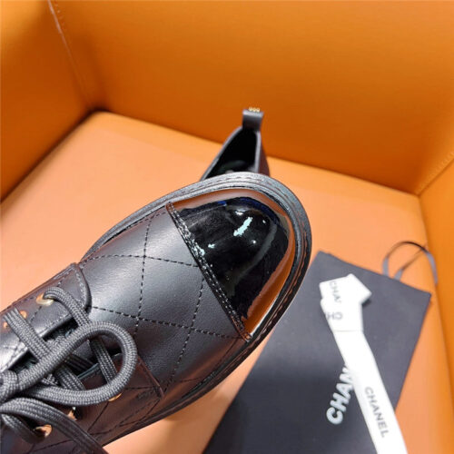 High Quality Luxury Chanel Classic Double C Letter Logo Loafers – Style 05318 product detail