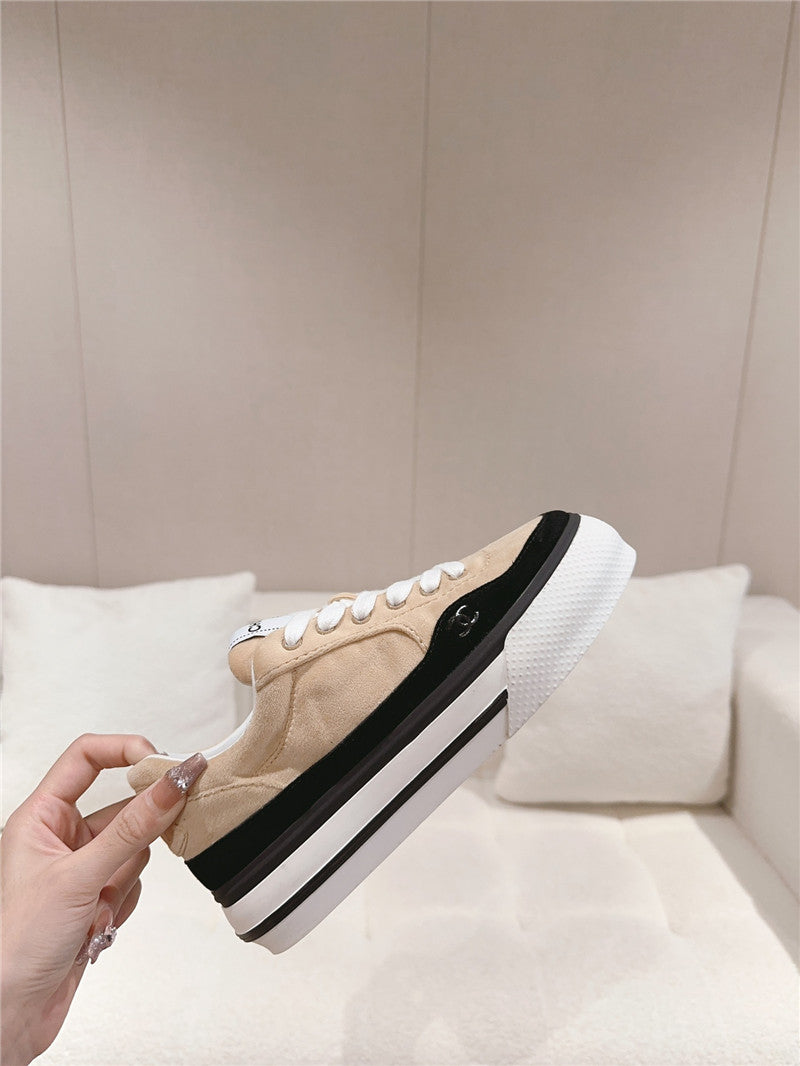 High Quality Luxury Chanel Platform Panda Shoes – Style 42854 product detail