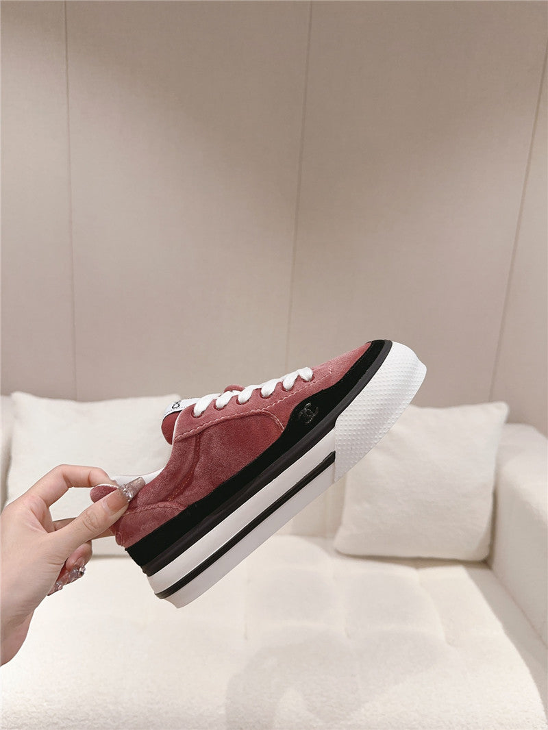High Quality Luxury Chanel Platform Panda Shoes – Style 73926 product detail