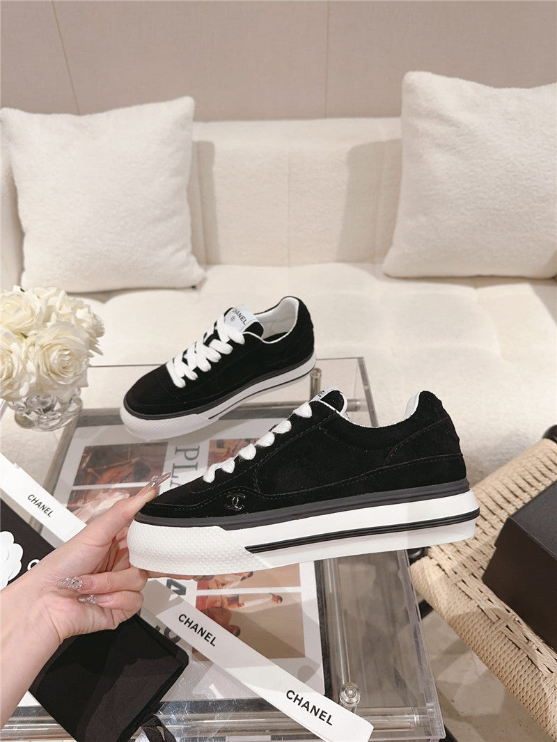 High Quality Luxury Chanel Platform Panda Shoes – Style 36070 product detail