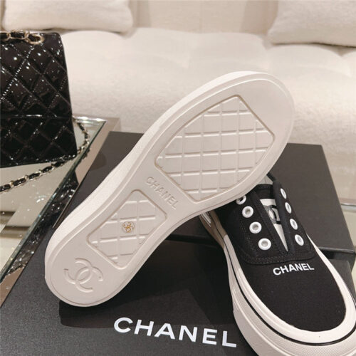 High Quality Luxury Chanel Early Autumn New Canvas Shoes product detail
