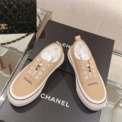 High Quality Luxury Chanel Early Autumn New Canvas Shoes – Style 07302 alternate view