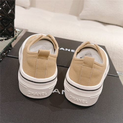 High Quality Luxury Chanel Early Autumn New Canvas Shoes – Style 07302 product detail