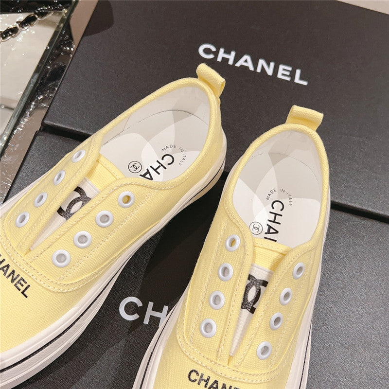 High Quality Luxury Chanel Early Autumn New Canvas Shoes – Style 97126 product detail
