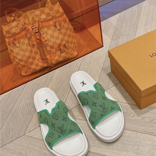 High Quality Luxury Louis Vuitton Summer All-Match Beach Slippers – Style 54563
