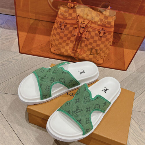 High Quality Luxury Louis Vuitton Summer All-Match Beach Slippers – Style 54563 product detail
