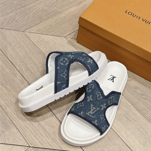 High Quality Luxury Louis Vuitton Summer All-Match Beach Slippers product detail