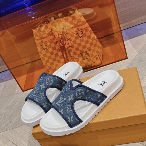 High Quality Luxury Louis Vuitton Summer All-Match Beach Slippers product detail