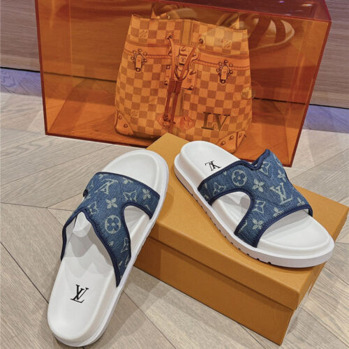 High Quality Luxury Louis Vuitton Summer All-Match Beach Slippers product detail
