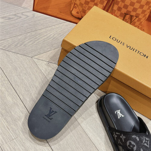 High Quality Luxury Louis Vuitton Summer All-Match Beach Slippers – Style 73763 product detail