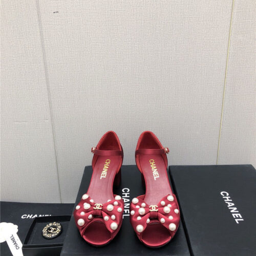 High Quality Luxury Chanel New Small Fragrant Pearl Buckle Mary Jane Shoes product detail