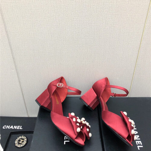 High Quality Luxury Chanel New Small Fragrant Pearl Buckle Mary Jane Shoes product detail