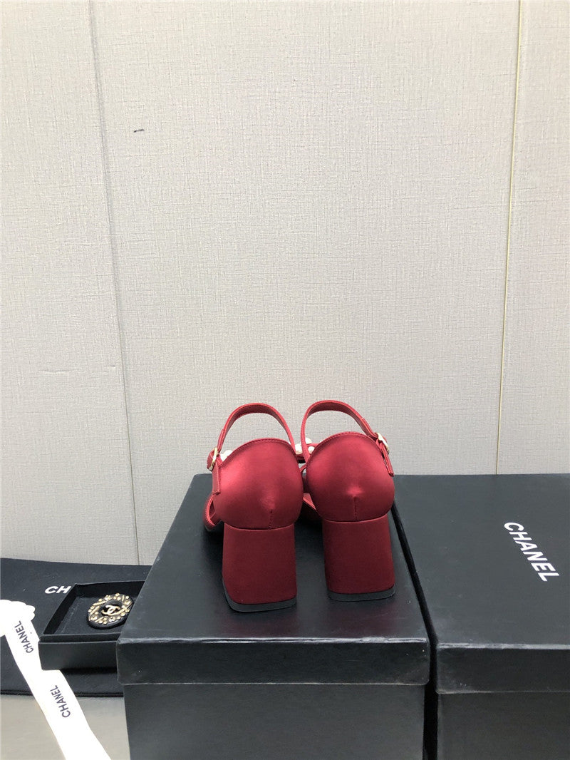 High Quality Luxury Chanel New Small Fragrant Pearl Buckle Mary Jane Shoes product detail