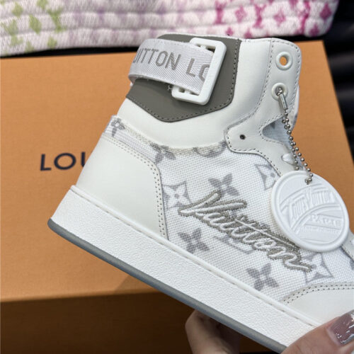 High Quality Luxury Louis Vuitton Mens High Top Casual Sneakers – Style 32483 product detail