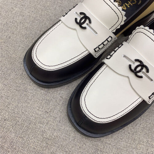 High Quality Luxury Chanel New Loafers – Style 22054 product detail