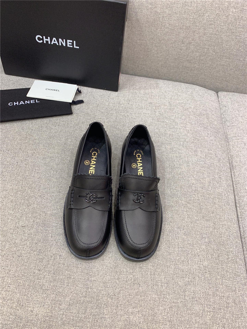High Quality Luxury Chanel New Loafers – Style 51430 product detail