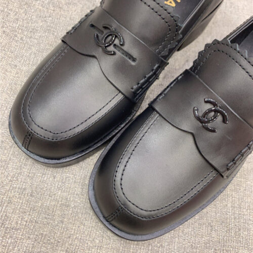 High Quality Luxury Chanel New Loafers – Style 51430 product detail