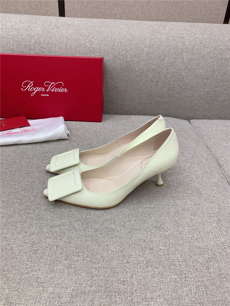 High Quality Luxury Roger Vivier New Leather Buckle Cat Heel Shoes – Style 63060 product detail