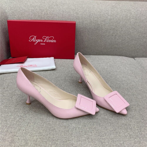High Quality Luxury Roger Vivier New Leather Buckle Cat Heel Shoes – Style 94132