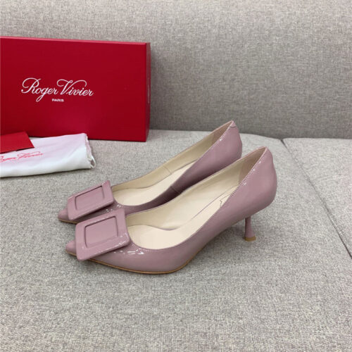 High Quality Luxury Roger Vivier New Leather Buckle Cat Heel Shoes – Style 23508 product detail