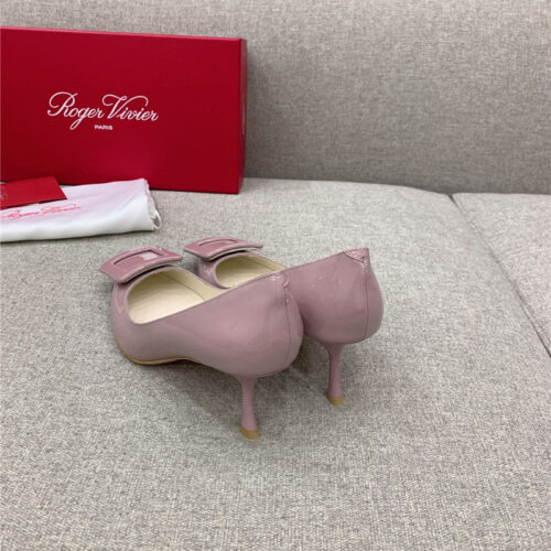 High Quality Luxury Roger Vivier New Leather Buckle Cat Heel Shoes – Style 23508 product detail