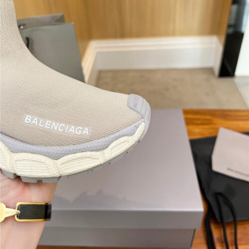 High Quality Luxury Balenciaga Vintage Sneakers – Style 23299 product detail