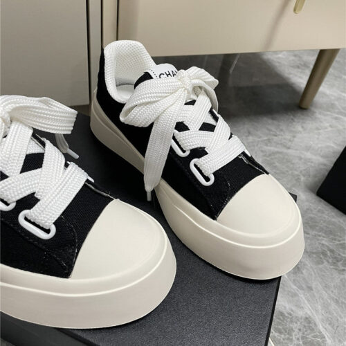 High Quality Luxury Chanel Casual Canvas Shoes – Style 93286 product detail