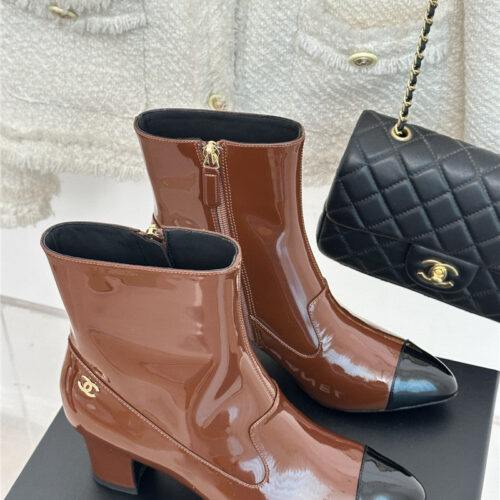High Quality Luxury Chanel Double C Pointed Chunky Heel Ankle Boots – Style 27654 product detail