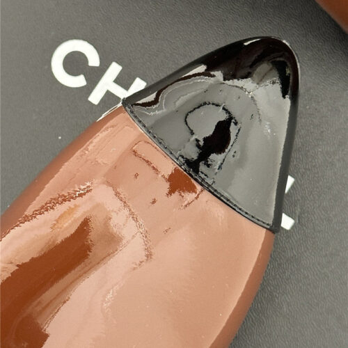 High Quality Luxury Chanel Double C Pointed Chunky Heel Ankle Boots – Style 27654 product detail