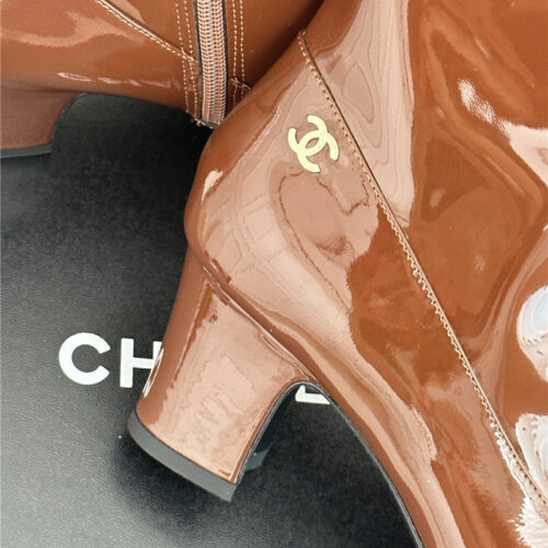 High Quality Luxury Chanel Double C Pointed Chunky Heel Ankle Boots – Style 27654 product detail