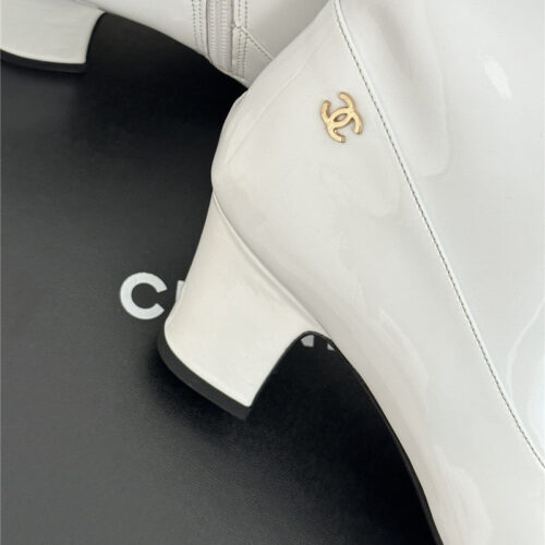 High Quality Luxury Chanel Double C Pointed Chunky Heel Ankle Boots – Style 25958 product detail