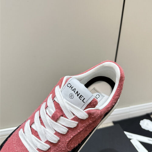 High Quality Luxury Chanel Classic Sneakers product detail