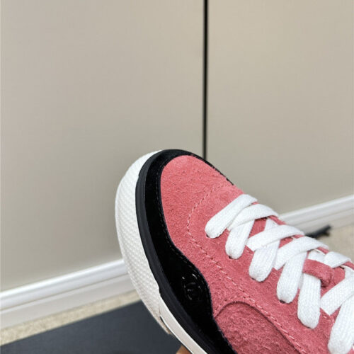 High Quality Luxury Chanel Classic Sneakers product detail
