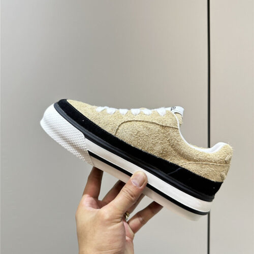 High Quality Luxury Chanel Classic Sneakers – Style 15974 alternate view