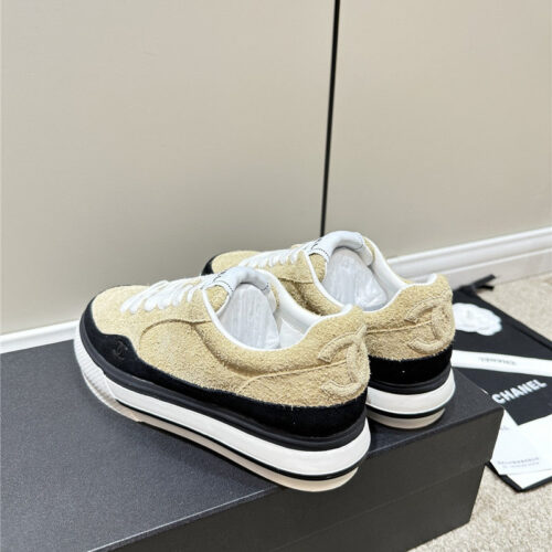 High Quality Luxury Chanel Classic Sneakers – Style 15974 product detail