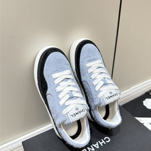 High Quality Luxury Chanel Classic Sneakers – Style 47046 product detail