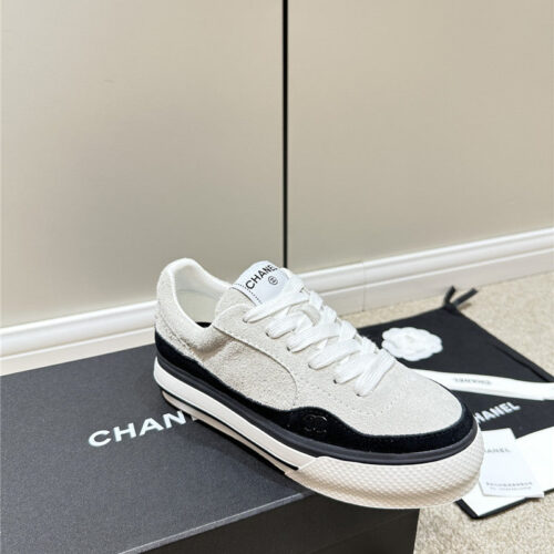 High Quality Luxury Chanel Classic Sneakers – Style 78118 product detail