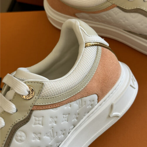 High Quality Luxury Louis Vuitton Classic Platform Sneakers – Style 88035 product detail