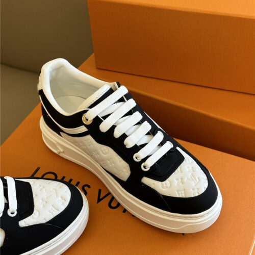 High Quality Luxury Louis Vuitton Classic Platform Sneakers – Style 51875 product detail