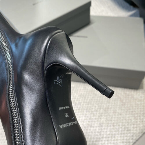 High Quality Luxury Balenciaga Fall/Winter Zip Up Heeled Boots product detail