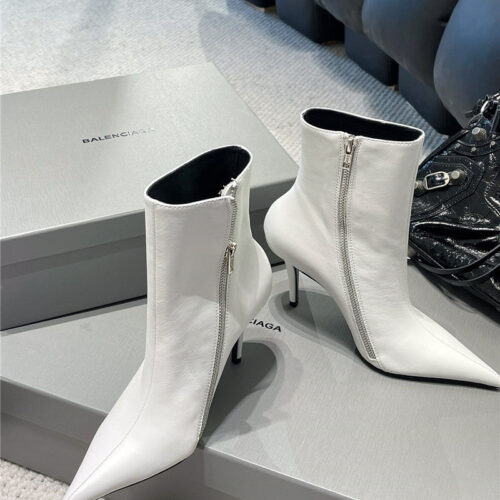 High Quality Luxury Balenciaga Fall/Winter Zip Up Heeled Boots – Style 84131 product detail