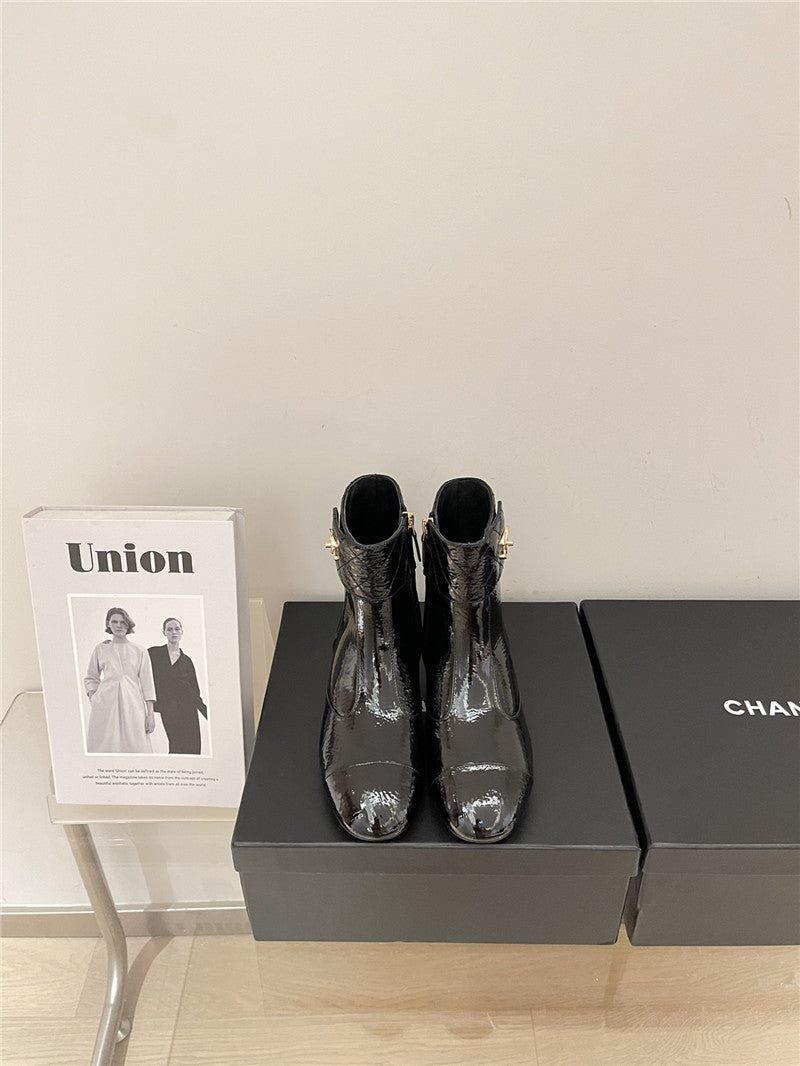High Quality Luxury Chanel New Round Toe Flat Ankle Boots – Style 28038 product detail