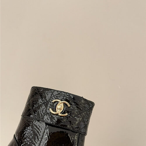 High Quality Luxury Chanel New Round Toe Flat Ankle Boots – Style 28038 product detail
