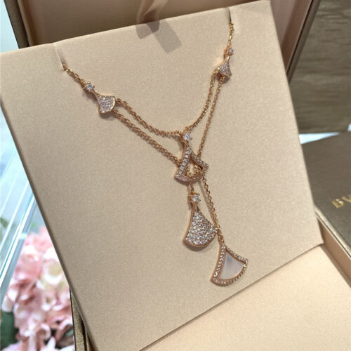 High Quality Luxury Bottega Veneta New Necklace product detail
