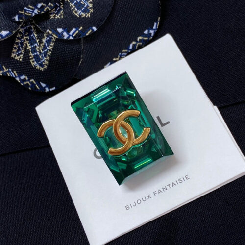 High Quality Luxury Chanel Emerald Green Sugar Cube Brooch product detail